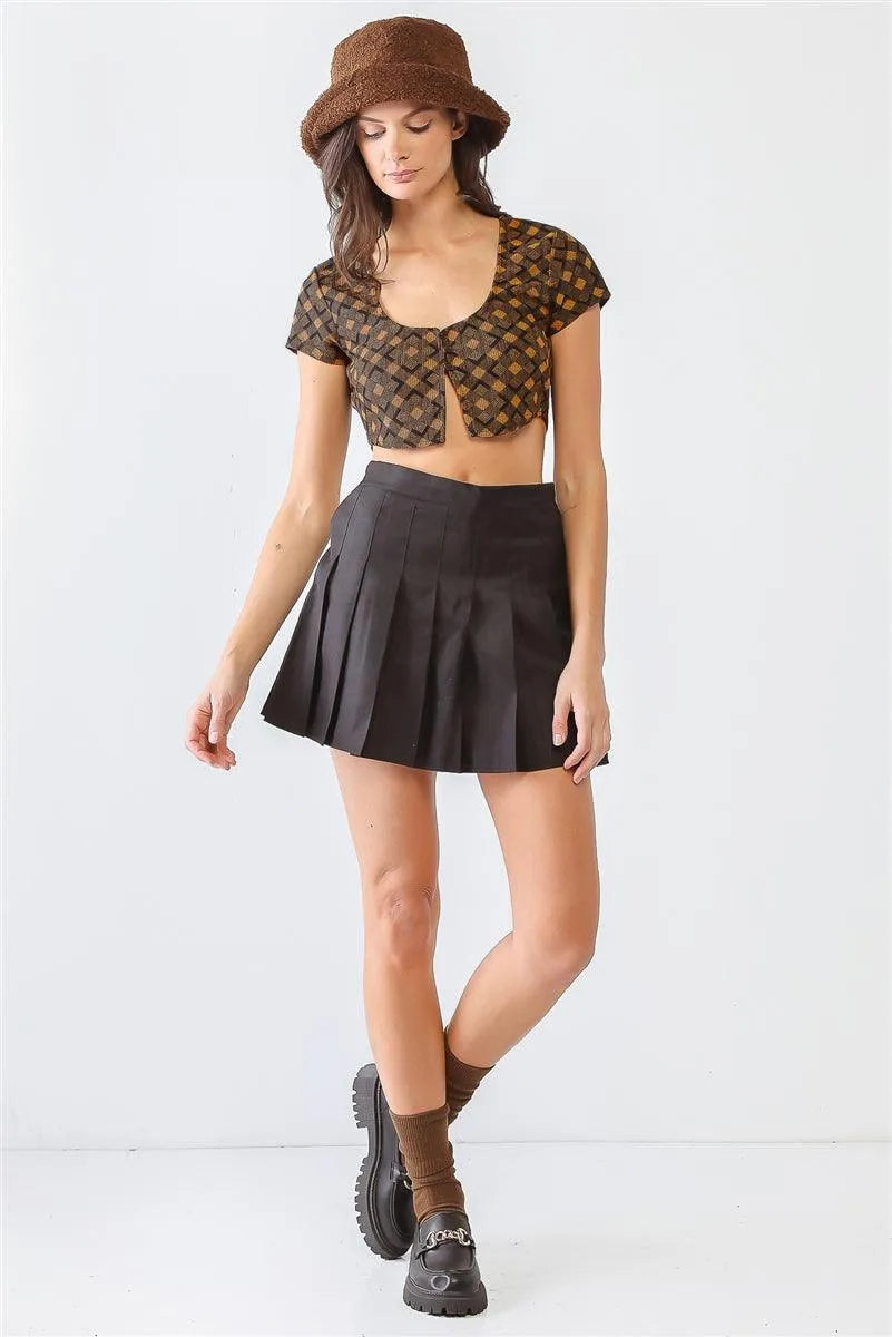 Tan & Black Diamond Print Button Short Sleeve Crop Top
