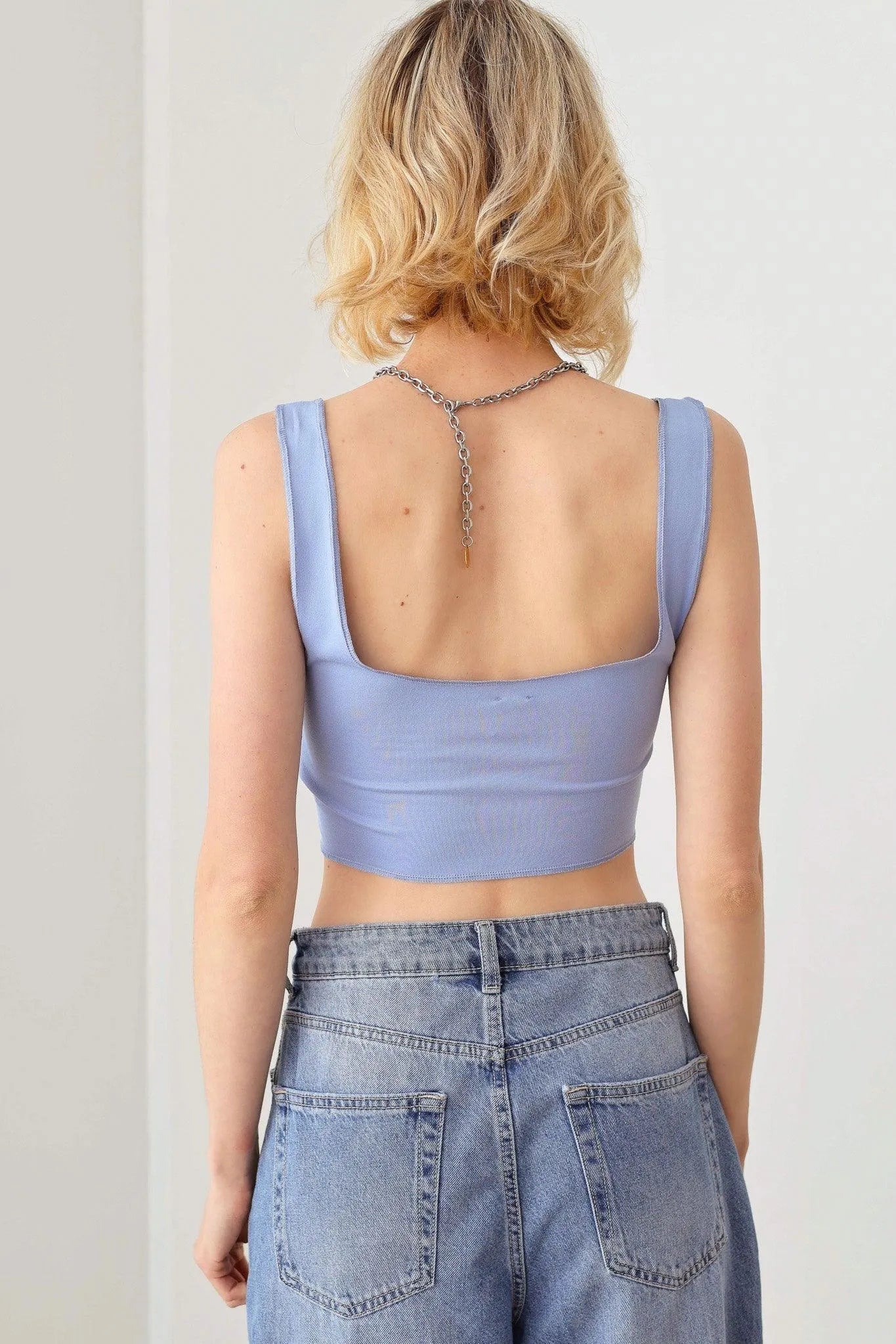 Solid Lace-Up Sleeveless Round Neck Crop Top
