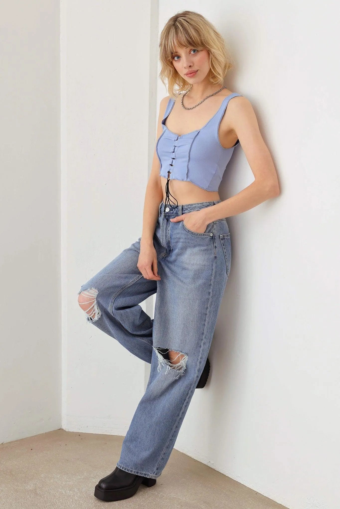Solid Lace-Up Sleeveless Round Neck Crop Top