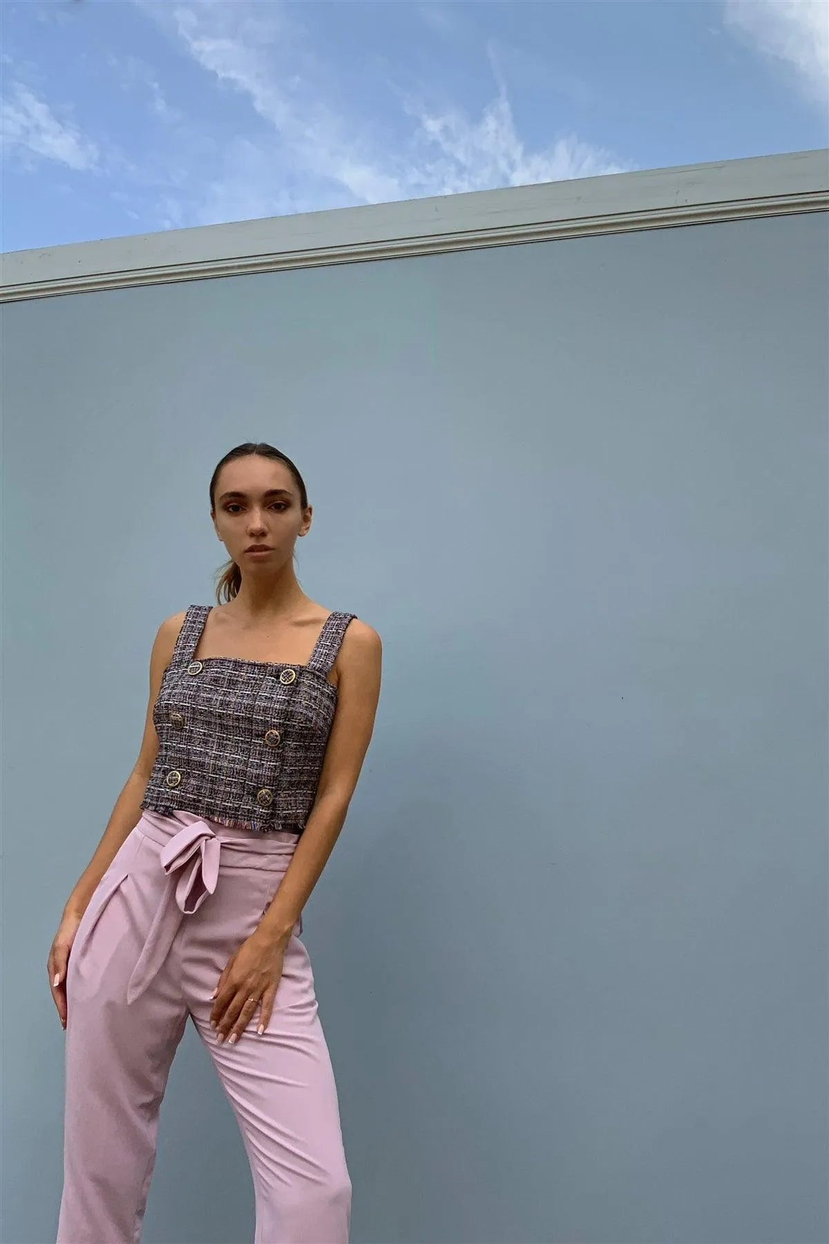 Multicolor Plaid Square Neck Sleeveless Crop Top with Buttoned Trim